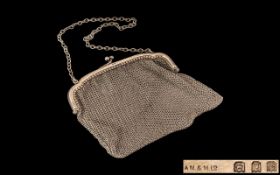 George V - Early Period 1911 - 1936 Ladies Sterling Evening Chain-Mail Purse / Bag with Chain and