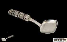 Norwegian - R. Elvesaeter Mid 20th Century Superb Silver Caddy Spoon. Marked 830s, NM, NR121.