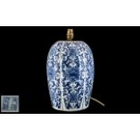 Large Blue and White Chinese Lamp, an impressive Chinese lamp with blue and white decoration and