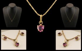 Ladies 9ct Gold - Attractive Pink Stone