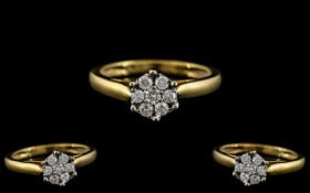 18ct Gold Attractive Diamond Set Cluster Ring. Fully Hallmarked for 18ct to Interior of Shank.