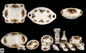 Royal Albert Old Country Roses, 15 items in total, to include trinket dishes, posy holders,