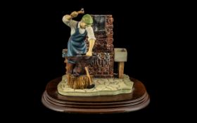 The Blacksmiths Shop by Leonardo. Fitted on a Wooden Base. Size 7 Inches High & 8 Inches Wide.