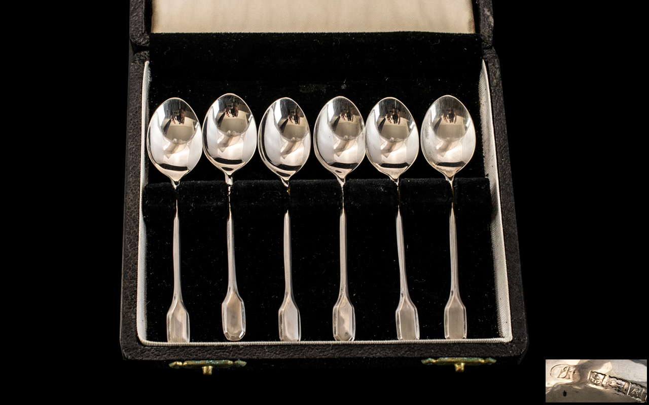 Boxed Set of Six Silver Teaspoons of Small Proportions, hallmarked for Birmingham R 1966.