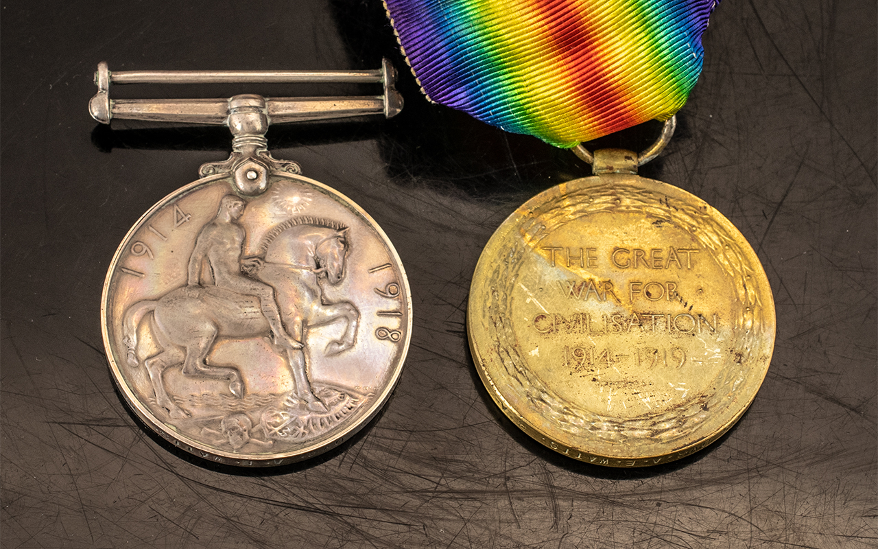 WW1 Pair British War & Victory Medal Awarded To 209525 DVR A E WATTS R. - Image 2 of 3