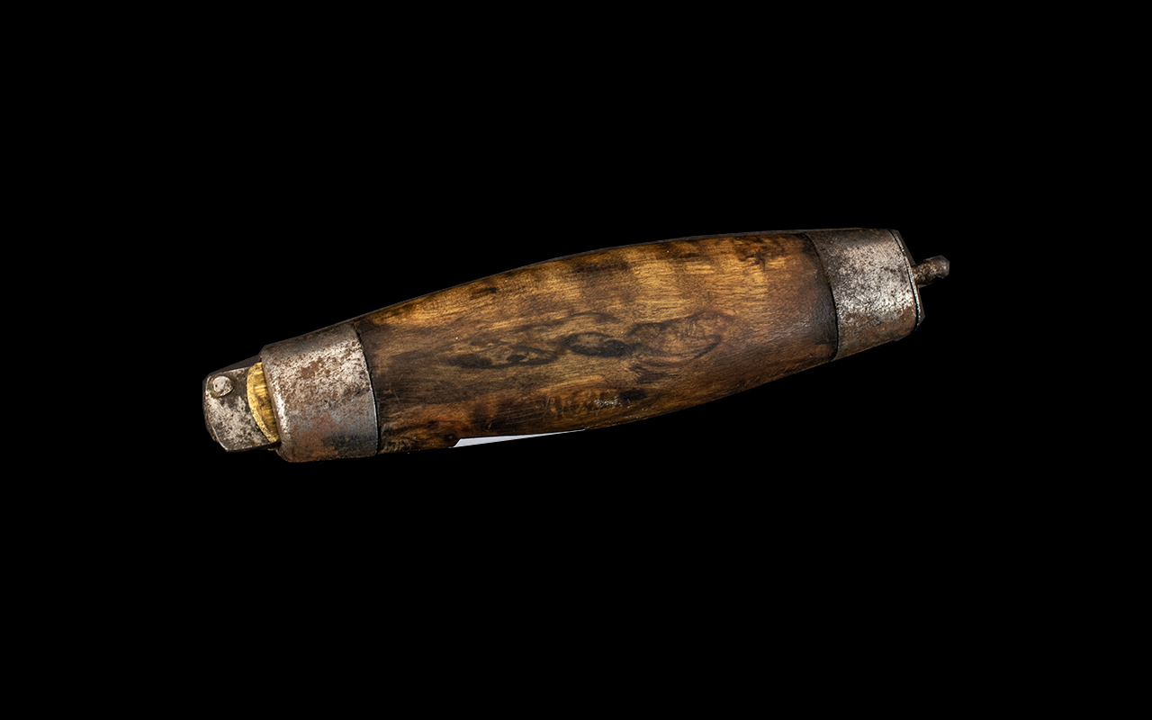 Victorian Barrel Pocket Knife, made by P - Image 3 of 3