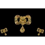 Georgian 18ct Gold Wire-worked Brooch, T