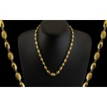 Ladies 9ct Gold Attractive Baubles Necklace with Screw Clasp.