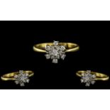 18ct Gold - Attractive Diamond Set Ring - Contemporary Design, Flower head Setting.