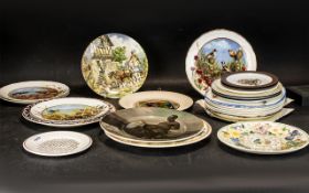 A Mixed Collection of approx 25 cabinet plates.