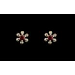 Floral Shaped Earrings with Diamond Chi