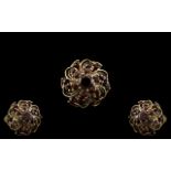 14ct Gold - Attractive Garnet Set Cluste