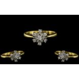 18ct Gold - Attractive Diamond Set Ring