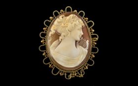 Ladies Large and Impressive Nice Quality 9ct Gold Mounted ( Ornate ) Oval Shaped Shell Cameo Brooch