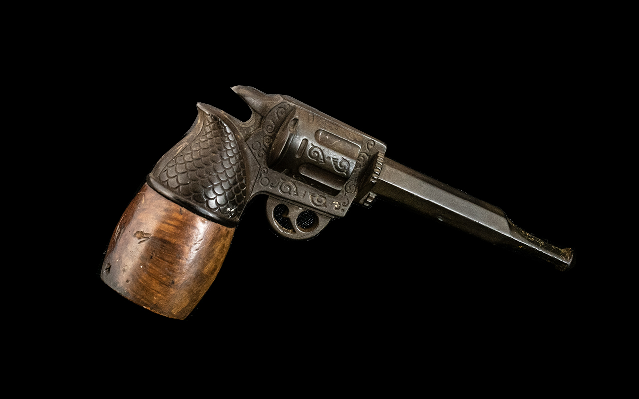 Early 20th Century Novelty Pipe In the Form of a Gun, of Wooden Construction, Rare to Find.
