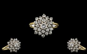 18ct Gold - Attractive Diamond Set Cluster Ring - Flower head Setting.