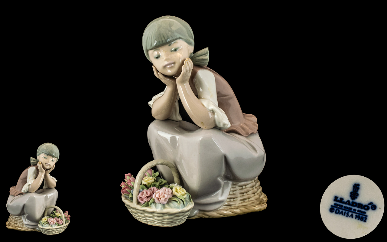 Lladro - Superb Hand Painted Porcelain F