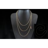 Antique Period - Stunning 9ct Gold Muff Chain of Extra Length. Marked 9ct.