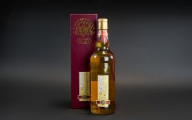 Duncan Taylor Cask Strength Rare Auld Scotch Whisky. Aged 26 Years.