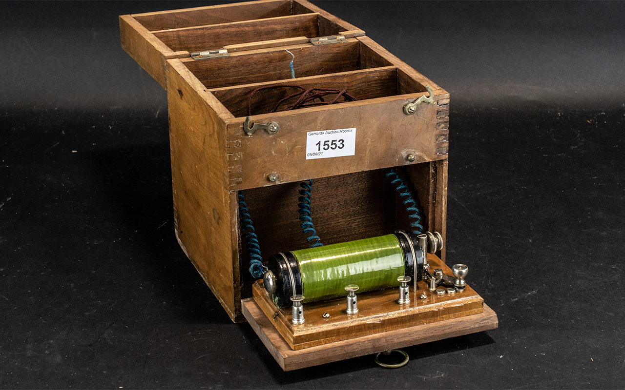 Early 20th Century Electrical Medical Equipment, complete with