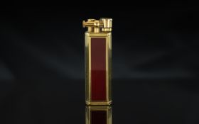 Dunhill - Ladies Superb Gold Plated Stylish Cigarette Lighter. Ref No 19684.