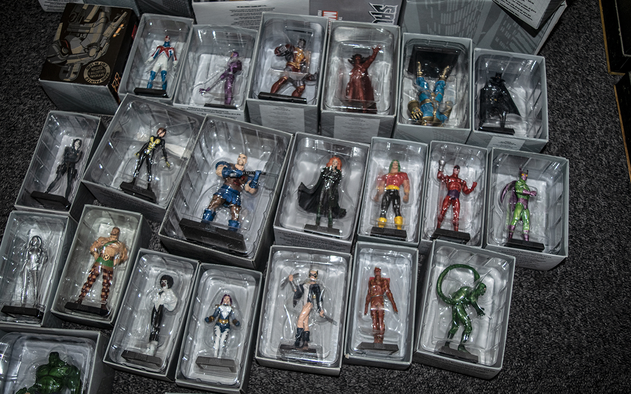 Large Collection of Marvel Eaglemoss Figures ( For Collectors ) All Boxed and In As New Condition. - Image 2 of 2