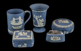 Collection of Blue Wedgewood Jasperware 5 pieces in total to include, two trinket lidded boxes,