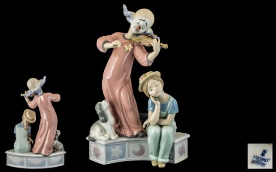 Lladro - Superb Hand Painted Porcelain Figure ' Music For a Dream ' Model No 6900.