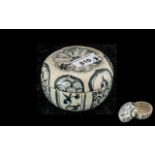 Antique Chinese Ming Dynasty Box And Cover, Blue And White Floral Pattern, diameter 4 inches,