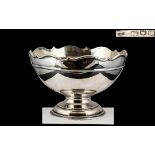 Goldsmiths and Silversmiths Co Superb Sterling Silver Footed Pedestal Bowl / Centrepiece.