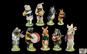 Complete Set of Vintage Beswick Pig Promenade Band Figures, including Michael Bass Drummer PP6,