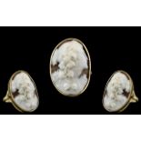 Antique Period - Superb Quality and Heavy 18ct Gold Cameo Set Statement Ring,