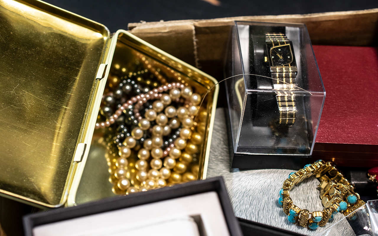 Large Collection of Costume Jewellery, comprising boxed Figaro watch and bracelet set, - Image 4 of 13