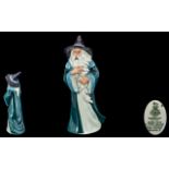 Royal Doulton Hand Painted Porcelain Figure - Middle Earth Series ' Gandalf ' HN2911. Designer D.