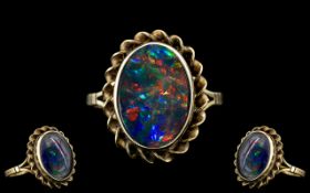 Ladies - Attractive 9ct Gold Single Stone Opal Set Ring, Excellent Setting. Fully Hallmarked for 9.