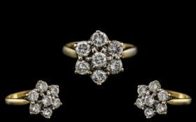 18ct Gold Attractive 7 Stone Diamond Set Dress Ring - Flower head Setting.