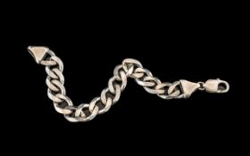 A Vintage Good Quality Sterling Silver Curb Bracelet, with good clasp. Fully marked for silver.