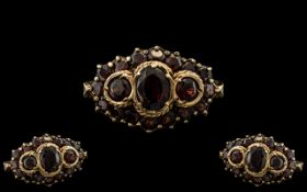 Ladies - Antique Period 9ct Gold Garnet Set Ring, Excellent Setting. The Garnets of Rich Red Colour.