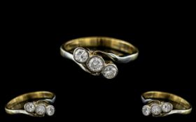 18ct Gold - Attractive 3 Stone Diamond S