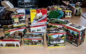 Train Interest. A Collection of Hornby Boxed Accessories, all in excellent condition. Includes sk.