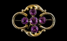 Ladies - Large and Attractive Victorian Period 9ct Gold Amethyst Set Brooch. Marked 9ct Gold. c.