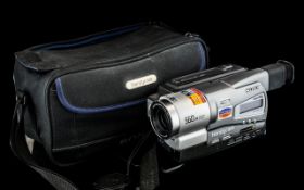 Sony Video Camera Recorder (Hi8) CCD - TR728E PAL (Handycam) 560X Digital Zoom,