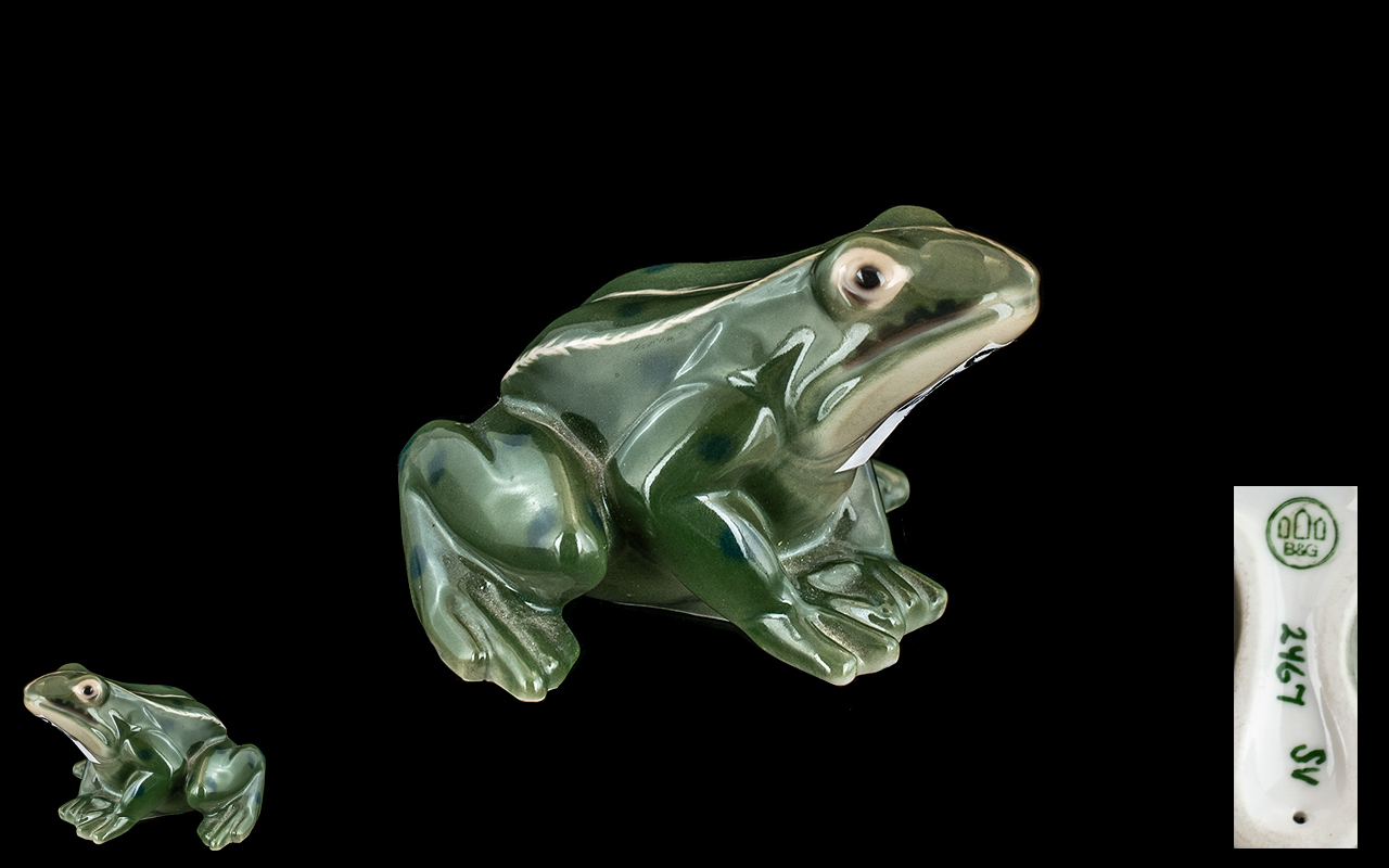 Bing and Grondahl Three Towers Superb Quality Early Hand Painted Frog Figure ( Realistic ) ' Green