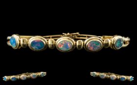 Ladies - 14ct Gold Attractive Opal Set Bracelet. Marked 585 - 14ct.