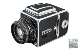 Victor Hasselblad - Ionic 500 cm Black Cased Camera, Nr Mint Condition, With Carl Zeiss, 80 mm 1:2.