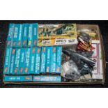 Box of Vintage Airfix, to include S8/59 Indians, S29/50 WW1 Infantry, S7/59 Cowboys,