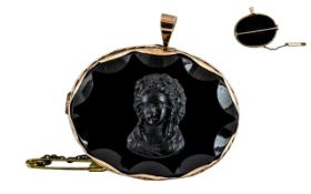 Victorian Period - Superb 9ct Gold Mounted Highly Polished Carved Whitby Jet Cameo Brooch / Pendant,