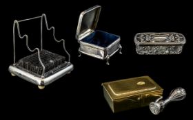 A Collection of Small Antique Period Sterling Silver Items - All Fully Hallmarked ( 5 ) Items In