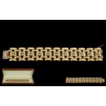 Ladies - Superb 1980's Fashion Design 9ct Gold Statement Bracelet of Wonderful Design and Quality.