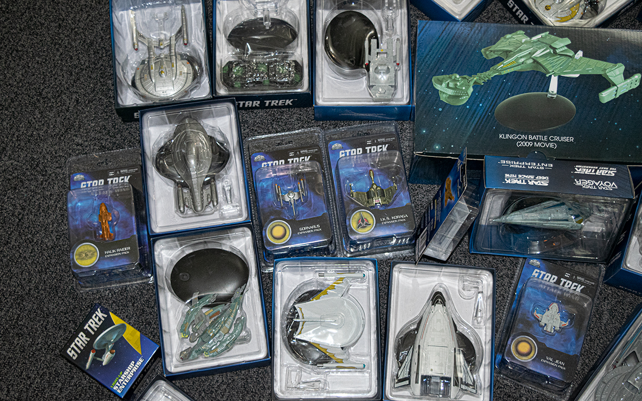 A Quantity of Star Trek Die Cast Models all boxed in as new condition. - Image 2 of 3